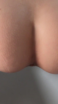 Toilet Piss Clip