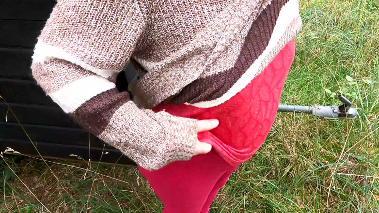 Bouncy Tits Action: Braccia all'insù - seni che batte - al Rifugio da Caccia nella...