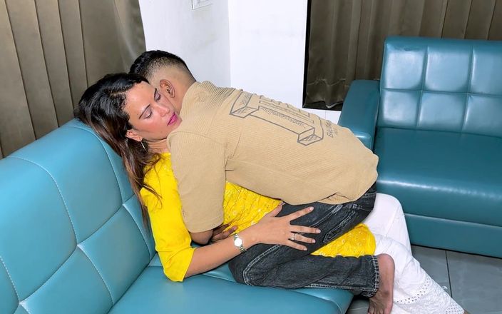 Golupaa: Abang tiri meyakinkan adik tirinya untuk dan dia setuju