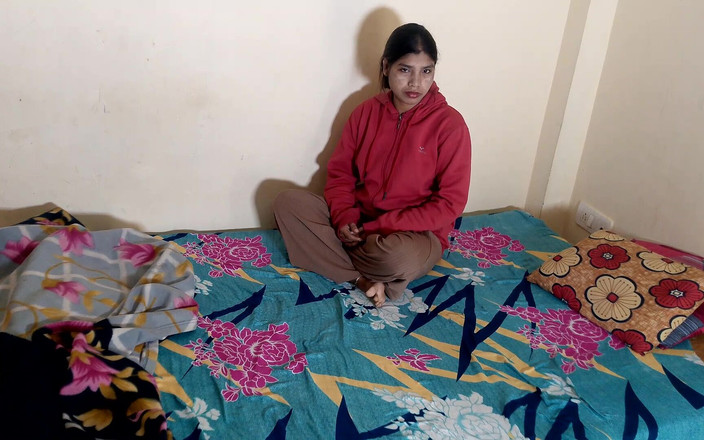 Desi Indian Wife: Soție indiană desi sexy cu țâțe mari seducându-l pe soț cu...