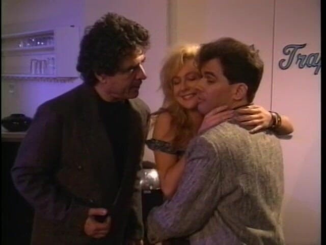 American Idol X: Sexy blonde pussy licking pussy fucking in the kitchen