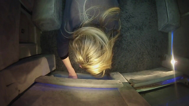 Movies by Louise: Cum in my gloryhole van