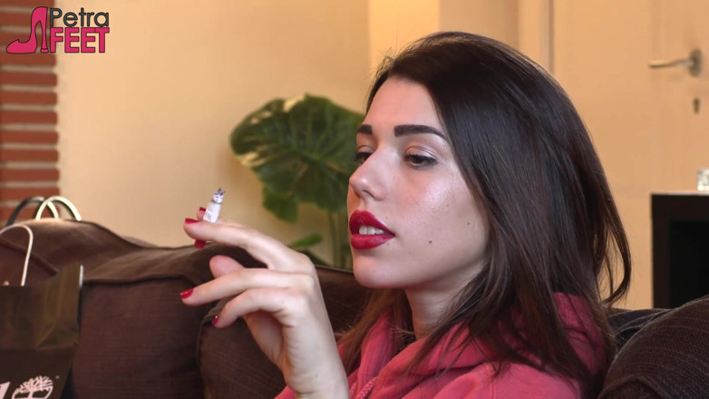 Smokin Fetish: Merokok dengan awek Itali yang cantik