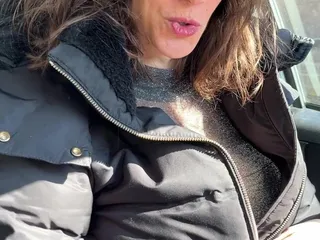 I'm Going to the Tobacconist to Get Fucked in His Public Shop