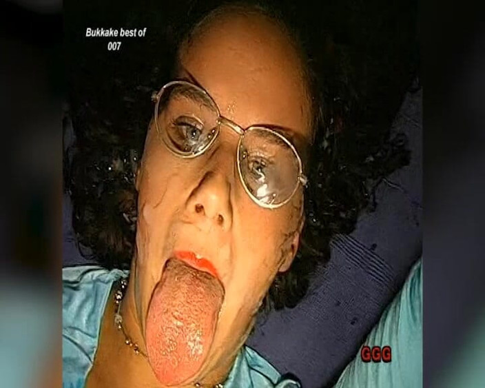 MMV German Teens: Cermin mata diliputi air mani - si jalang mengambil pancutan muka...