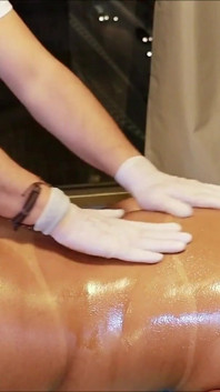 Julia Carioca No Spa Spartanas