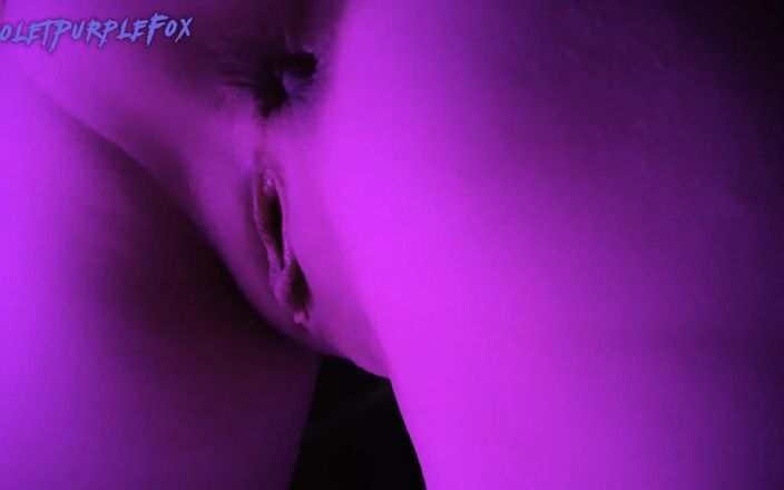 Violet Purple Fox: Beste roze meisje wil haar poesje neuken
