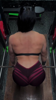 Muscles and a Peachy Ass