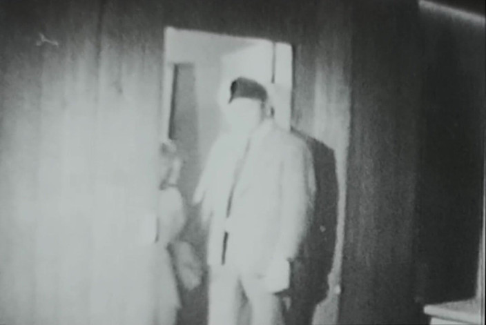 Close Encounter Vintage: Vintage porn retro erotic theatre - friendly couple