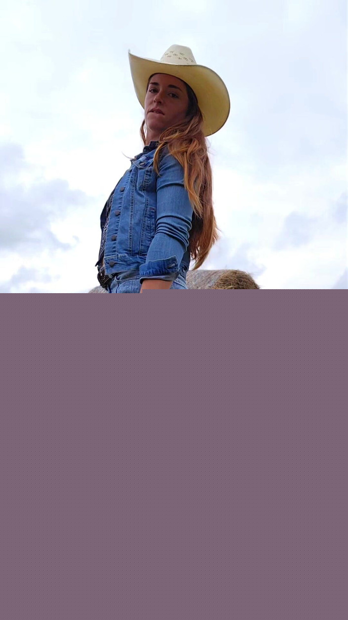 NaughtyRedFarmgirl: Boso cowgirl strip i grind obcas of foot squirting all...