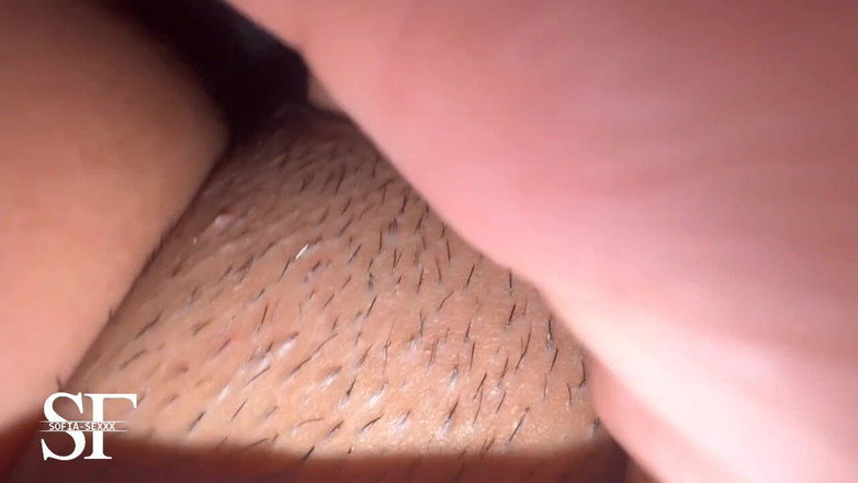 sofiasexxx: 이 장난감이 내 질을 빨아주는 얼마나 맛있는지