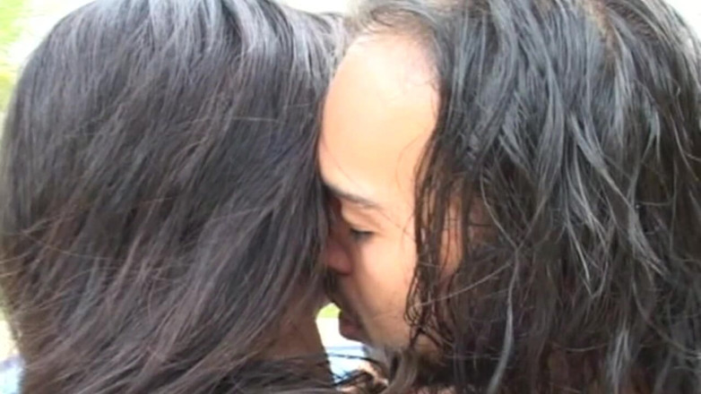 Bangora shemales: Smyslná brunetka Babe má intenzivní hardcore dovádění u bazénu