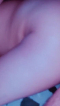 엉덩이에 사정하는 빠른 섹스.