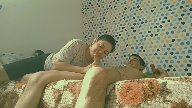 Valkyrieandluigy: La fidanzata fa un pompino amatoriale