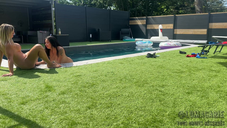 Lumacarie: Moja dziewczyna Adélie zacisnęła pięść