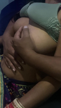 Devar verführt sein heißes bhabhi