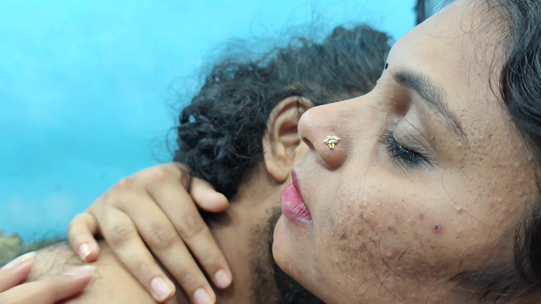 Vaigavarun45: सौतेली बहन सौतेले सौतेले भाई और पति के साथ मजा लेती है और सौतेले सौतेले भाई के साथ जोरदार चुदाई करती है जबकि पति घर पर नहीं है