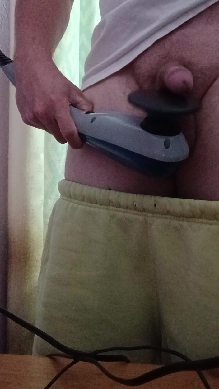 Themilkman618: Watch It Grow Vibration on My Cock