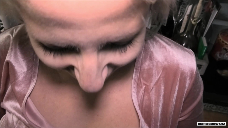 Boris Schwarz Studio: Provocare hardcore: 30 de secunde să ejaculeze pe vaginul ei ud!