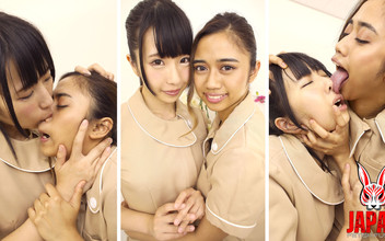 Japan Fetish Fusion: Arisu Mizushima vs Aysha Yuzuki - smutsig andedräkt, nässlickning och spottstrid...