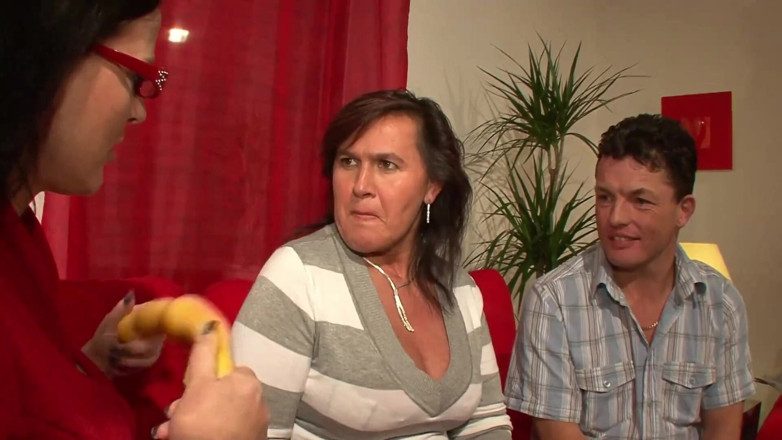 MMV films - The Original: Velká kráska šuká před cizincem s velkými prsy
