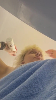 Giantess Gets Watched in Shower Playing with Pussy and Squishes Tiny Man When She Sees Him
