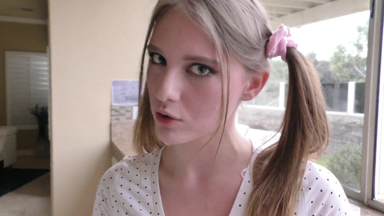 Perv Milfs n Teens: เมโลดี้ มาร์ค รอคอยอย่างใจจดใจจ่อให้ภรรยาข соседаออกจากบ้านไป