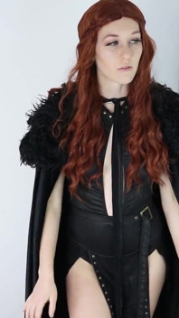 Sansa Stark betrapt je op het kijken naar Joi