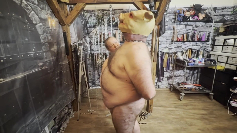 Aaexperiencesltd: Domina Satana and Satana's Piggy