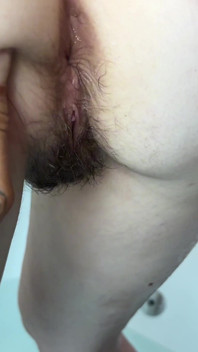 Questa MILF pelosa mi fa venire 2 volte