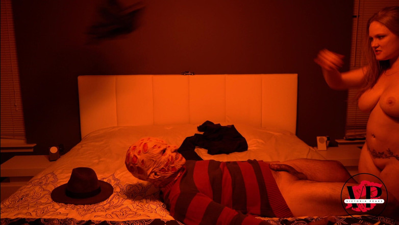 Victoria Peaks: 빅토리아 스트리트의 악몽