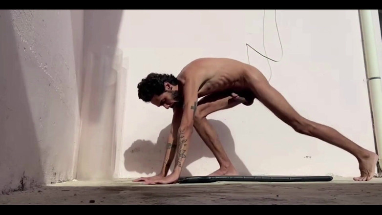 arabeputo: 在兴奋的早晨伸展。