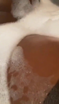 Nata4sex - Jogo solo rápido no banho