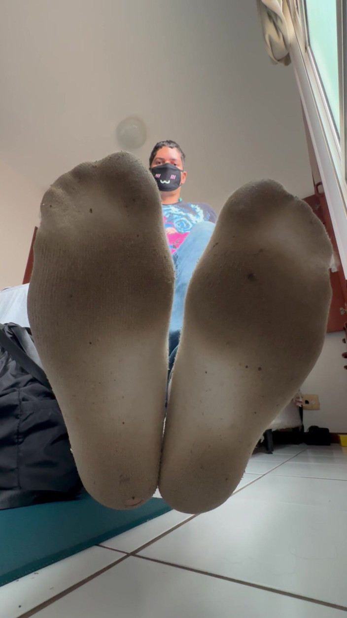 Boy feet: Zweterig En Heel Honderd Sokken, Precies Zoals Jij Ervan Houdt