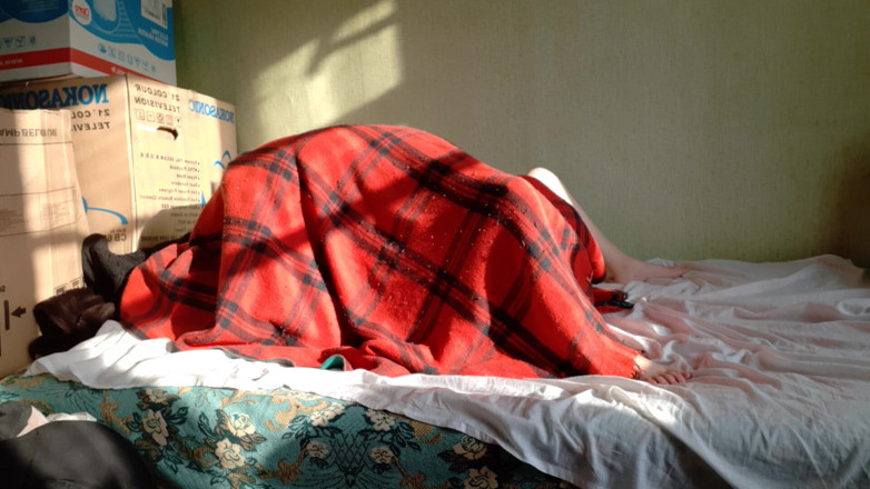 Lesbian-candys: Ben ve üvey annem 69 pozisyonunda sikişiyorum