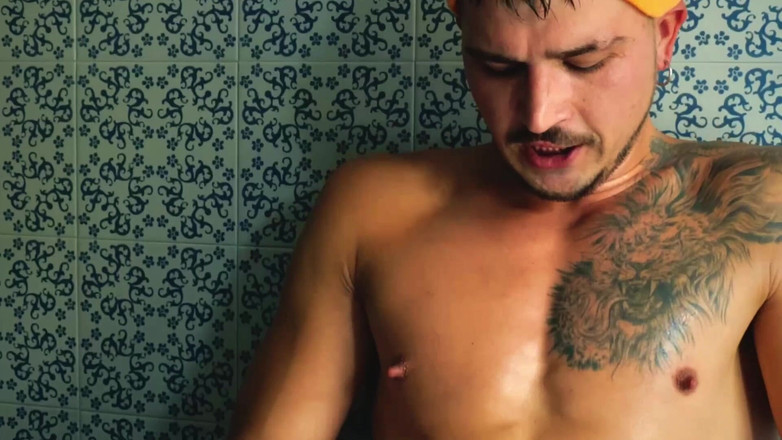 Christian Hunter: Grov skaterpojkhandel lämnar mina hål rivna - Christian Hunter och Tom...