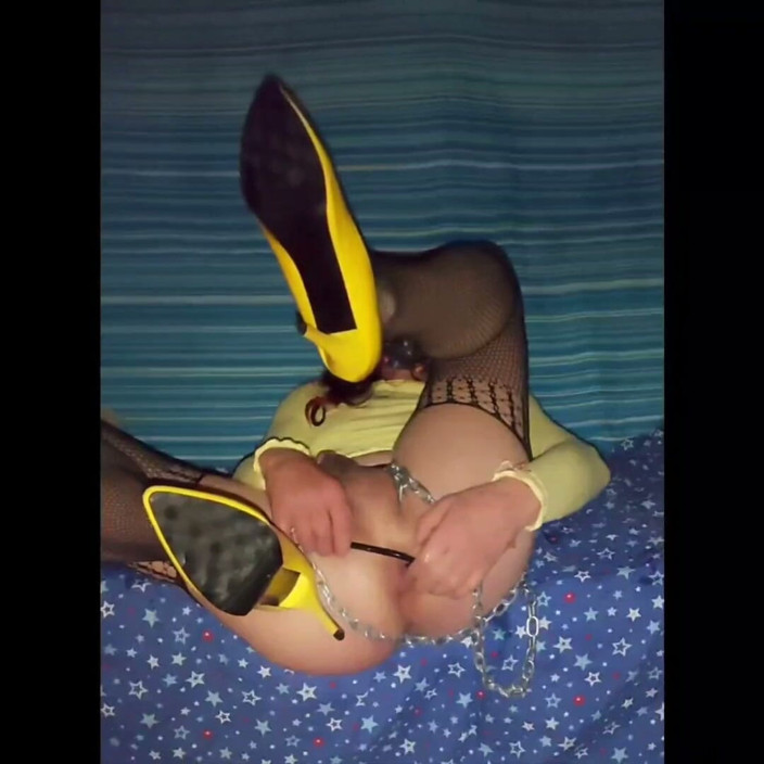 Lizzaali: Kompletter clip von stahl-analkugel und ketten-cumscene