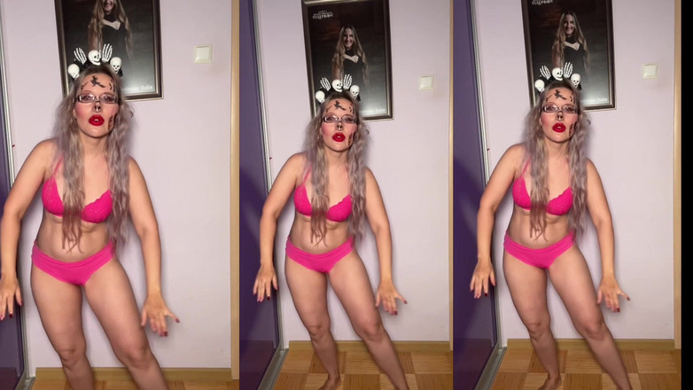 FinDom Goaldigger: Býci platí za vaše růžové kalhotky