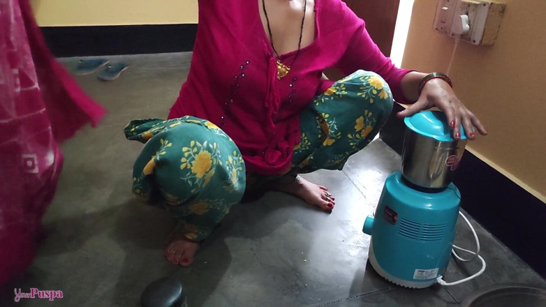 Your Puspa: Padausi Puspa Bhabi rất nóng bỏng đã đến nhà