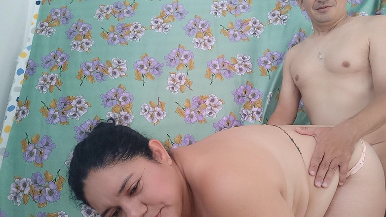 Valkyrie and Luigy Couple: Vynikající roztomilá zralá žena