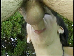 Oral Sluts: Hnědovlasá dáma ošukaná do obličeje velkým ptákem, který ji vystříkal...
