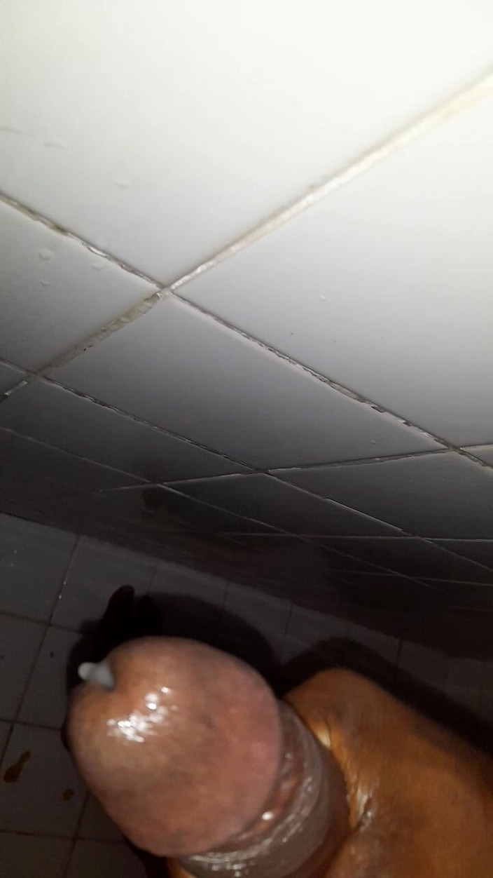 Black guy: Honění S9 E5