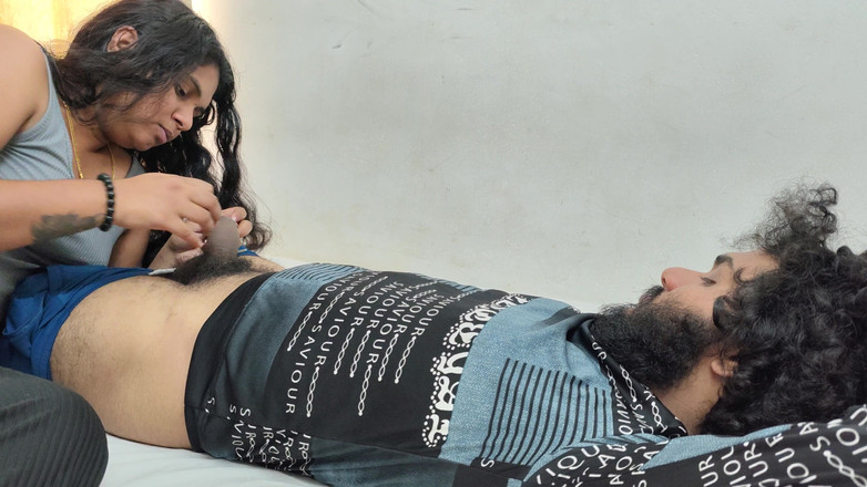 Vaigavarun45: Pár sexy šuká před kameramanem