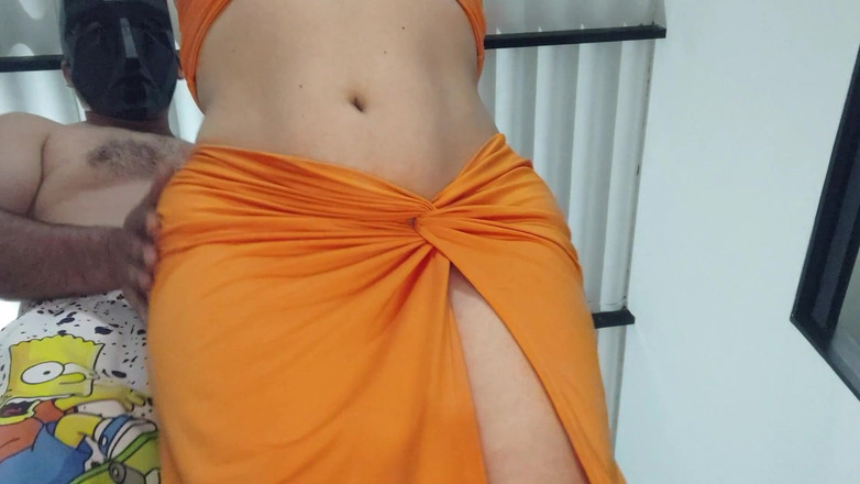 Placer Amateur: 私は義理の妹に電話して彼女と話すように言い、彼女に射精するまで彼女を非常にムラムラさせました