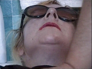 Old PIGS XXX: Mamie est excitée et elle a besoin d'une bonne baise