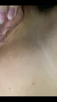 Im Wet and Horny. Do U Wanna Put Your Dick in? Body