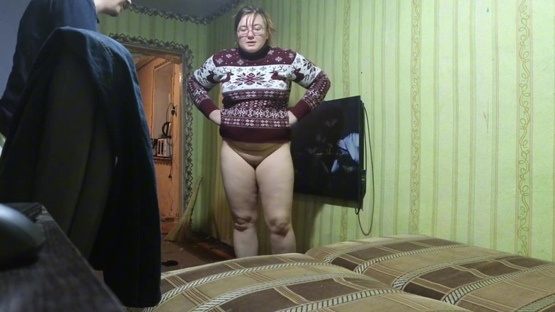 SchoolPrincess: Behind the Scenes Footage of a Bare-ass Sex Bed Transfer