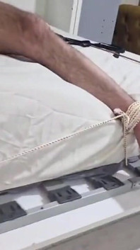 Dividelo e legalo al letto