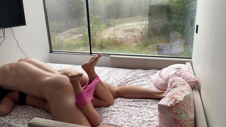 MyDeepLove: É só foder nesse tempo. Minha pequena meia-irmã