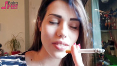 Smokin Fetish: Kráska teen kouří